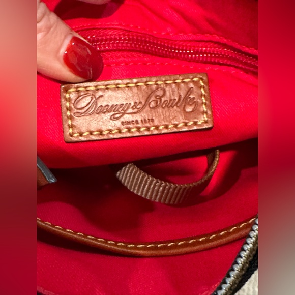 NWOT Dooney and Bourke Nylon Crossbody Pouchette - Picture 3 of 4